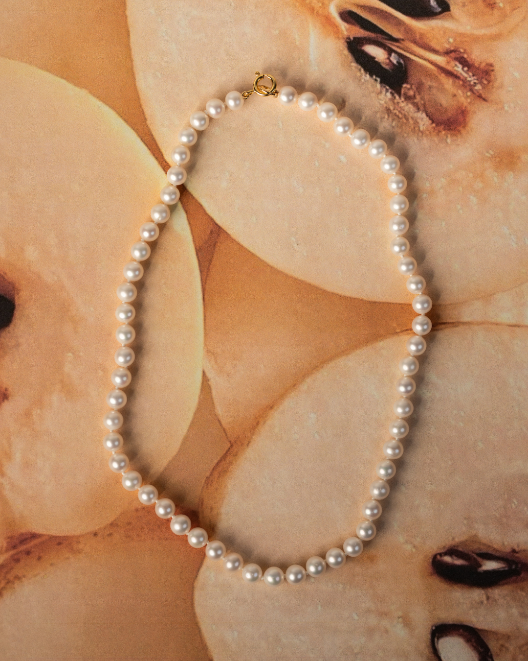 Dewdrop Necklace in Pear