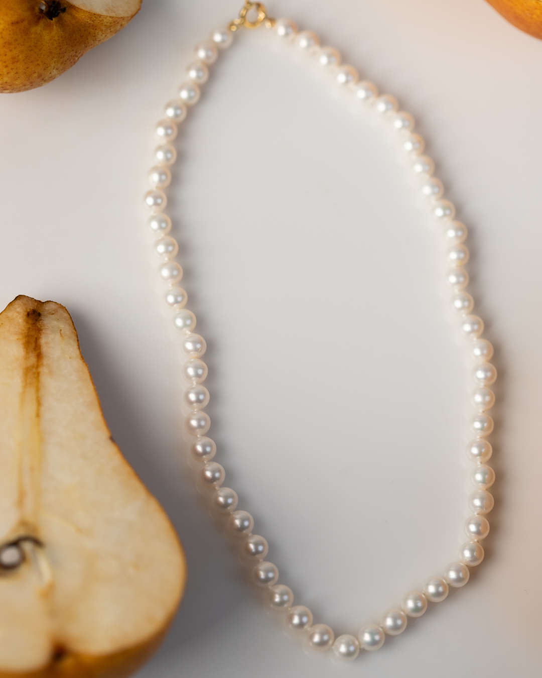 Dewdrop Necklace in Pear