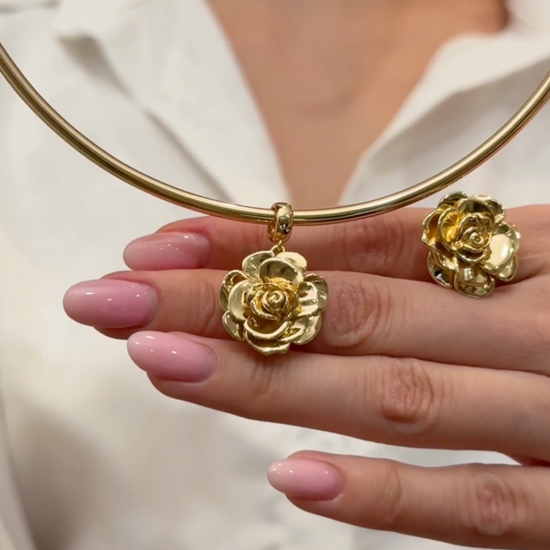 video of the rose choker by Camóre