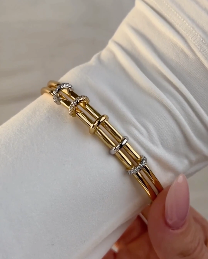 Hinge Cuff